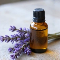 Olio essenziale di lavanda biologico.